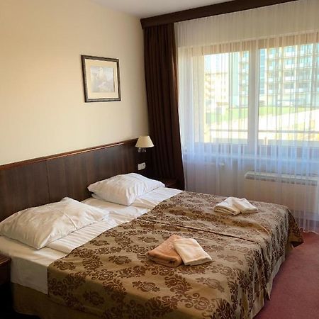 Apartamenty Arka Medical Spa **** Колобжег Екстериор снимка